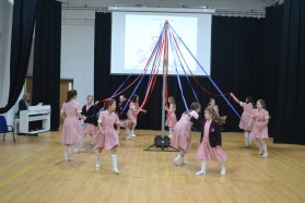 Fairholme Preparatory School: May Day